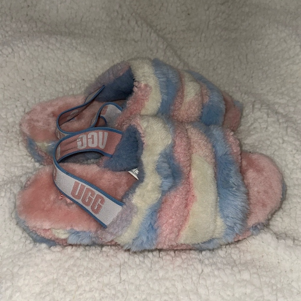 NEW UGG Fluff Yeah Cali Collage Slide pink blue white stripes size 9